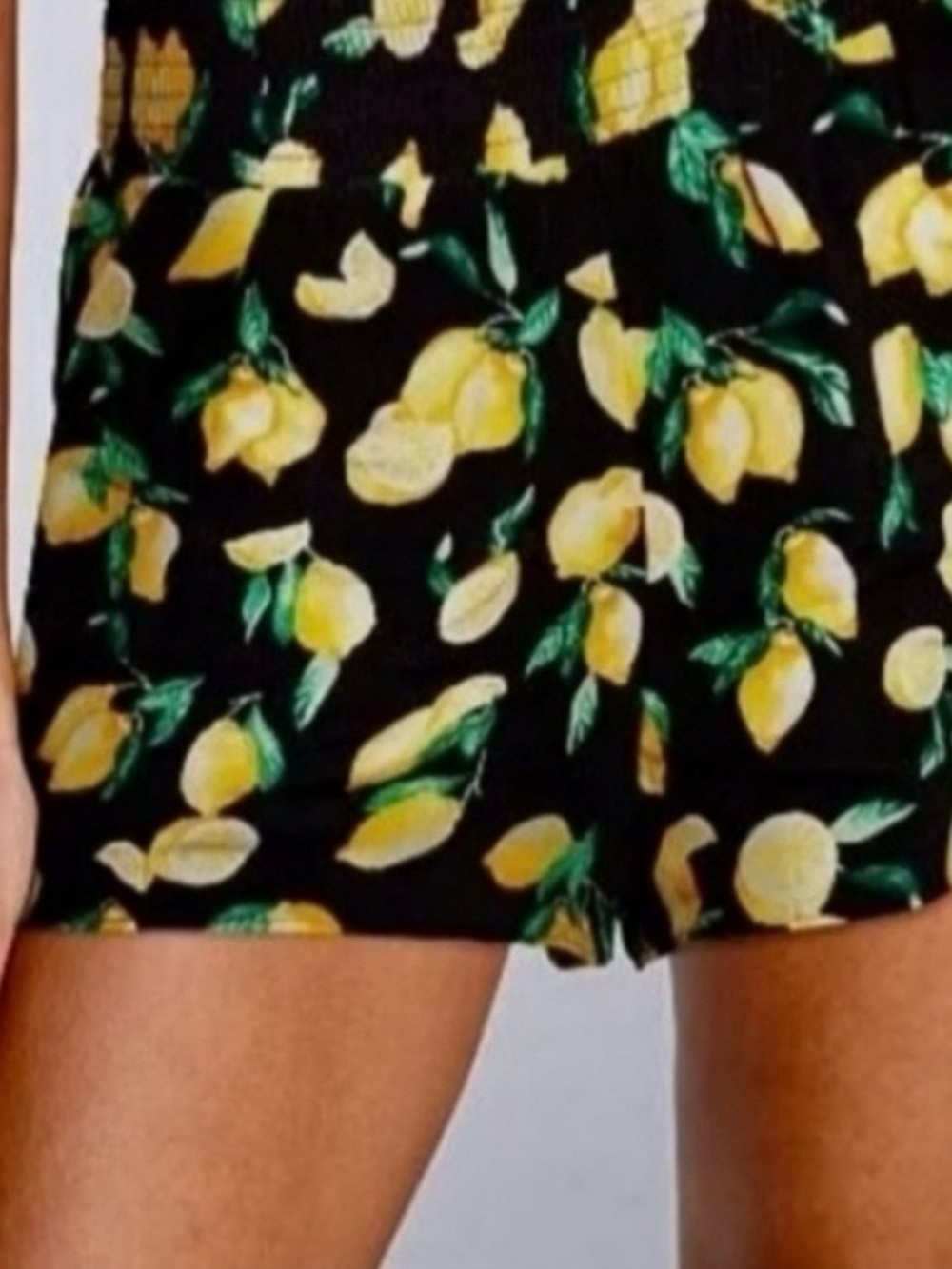 Victoria's Secret Sleep Shorts Women’s Size XS Pajama Casual Pull-on Lemons NEW